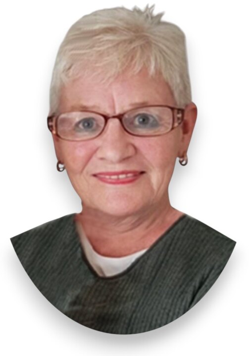 You are currently viewing Christine Clarke