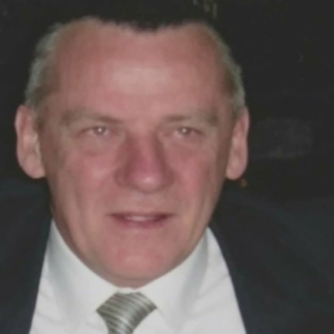 You are currently viewing Dessie Devanney