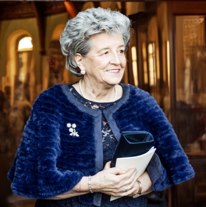 You are currently viewing Kay McClelland