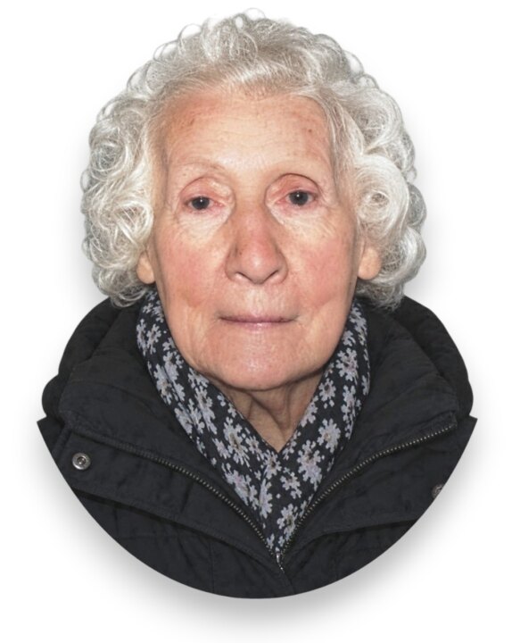 You are currently viewing Rita Hunter (née Harper)